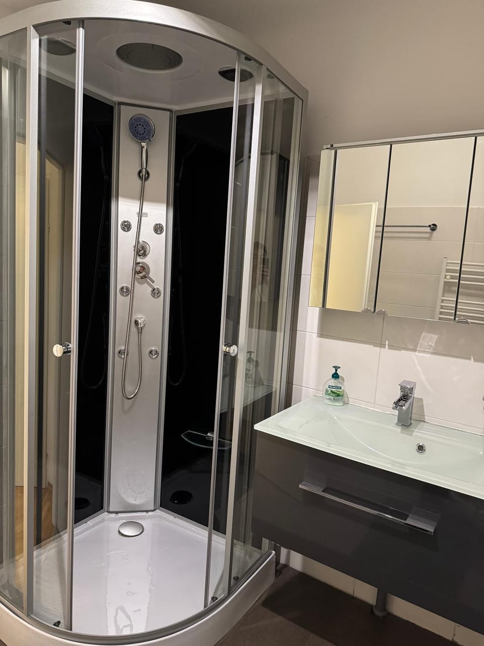 Premium-Familienresidenz mit 2 Balkonen Apartment in Vienna