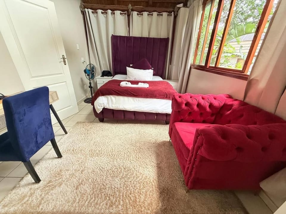 Crown Guesthouse Garsfontein Bed and Breakfast in Pretoria