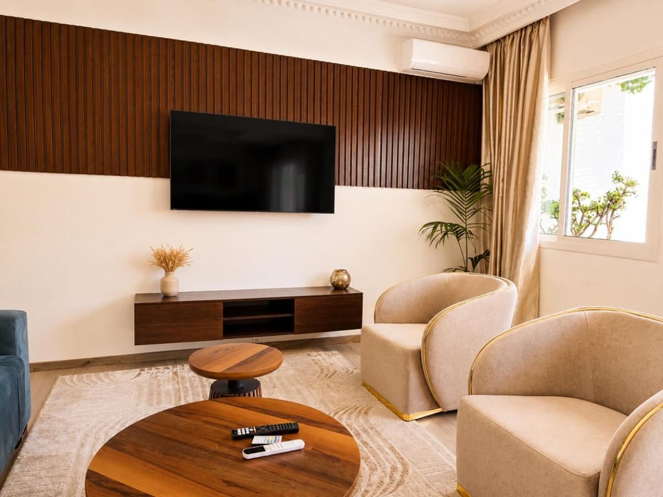 Appartement 196m2 Place OLLIER 2 Terrasses, GAUTHIER Casablanca - HomeCity Signature Apartment in Casablanca