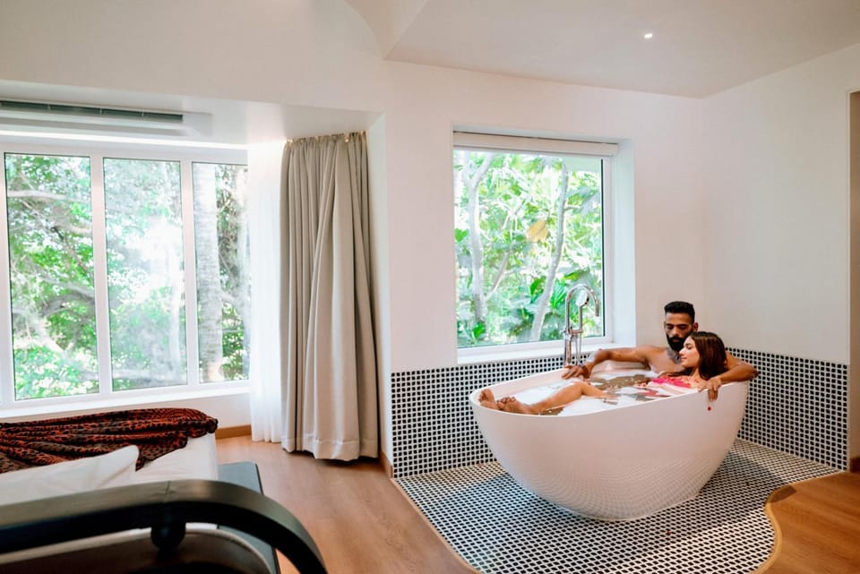 Bedroom, Bath