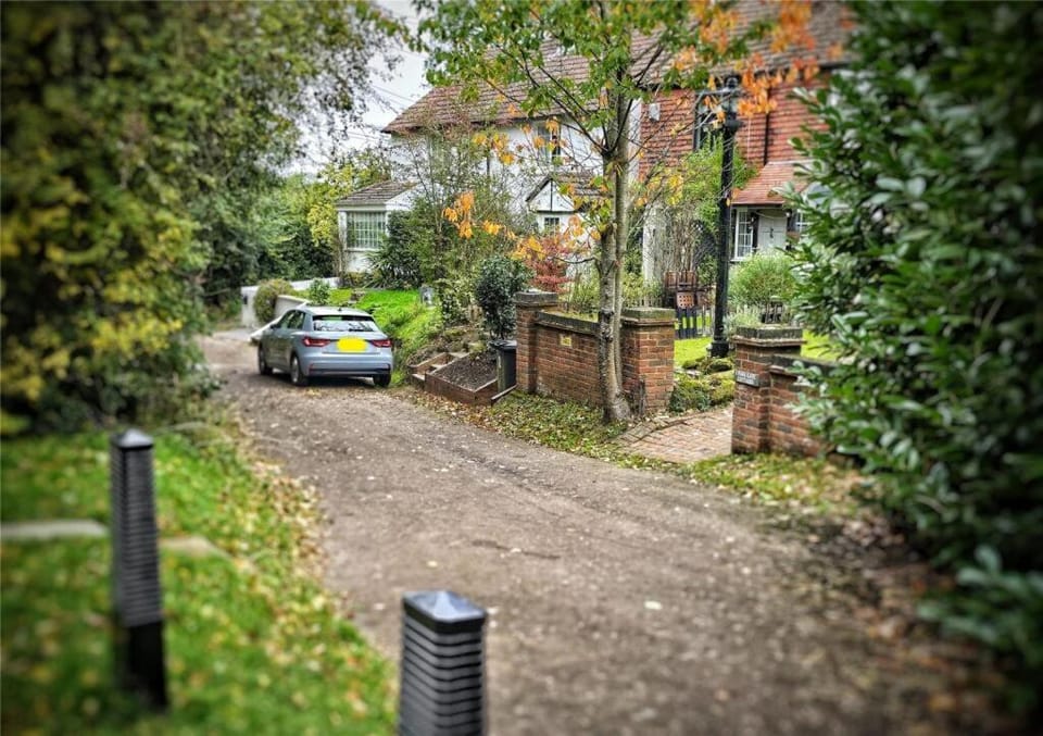 Neighbourhood, Natural landscape, Garden view, Street view