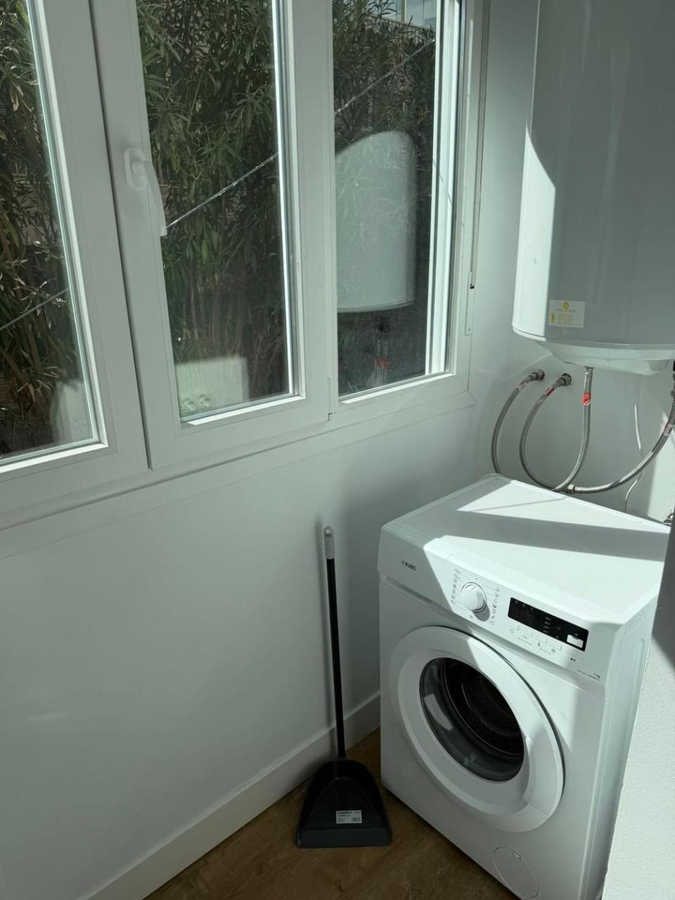 Moments from the sea and scenic coastal walks Apartment in Fuengirola