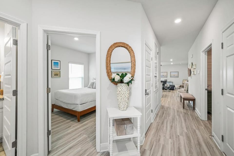 The Bay Shack 4BR MIL Suite Port St Joe House in Florida