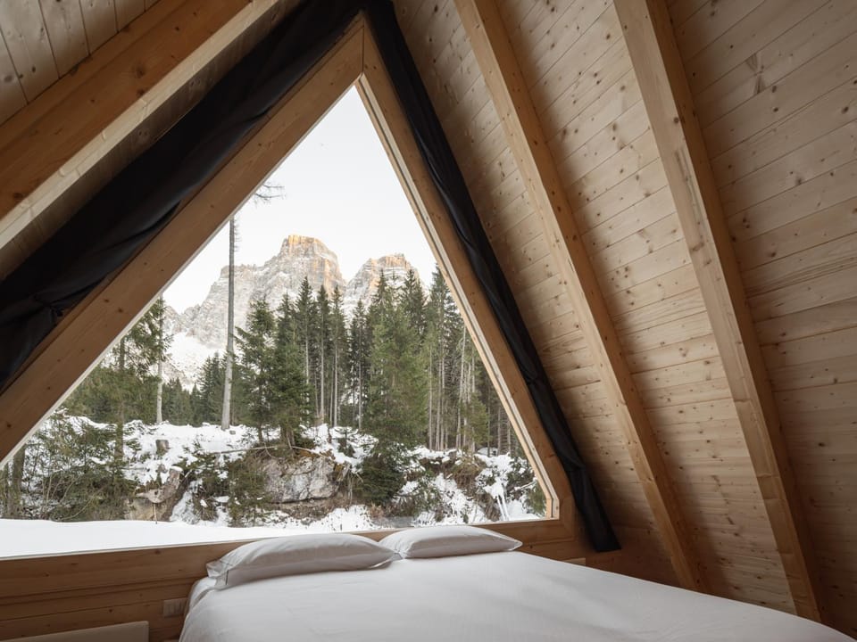 Winter, View (from property/room), Bedroom, Mountain view