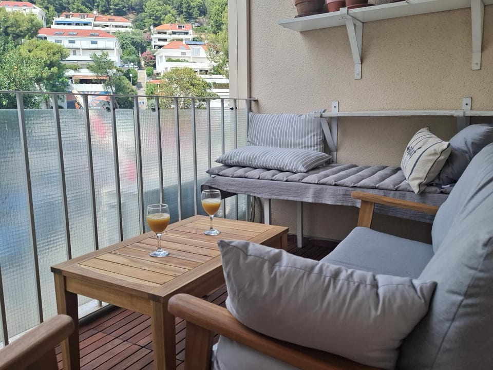 Balcony/Terrace, Seating area