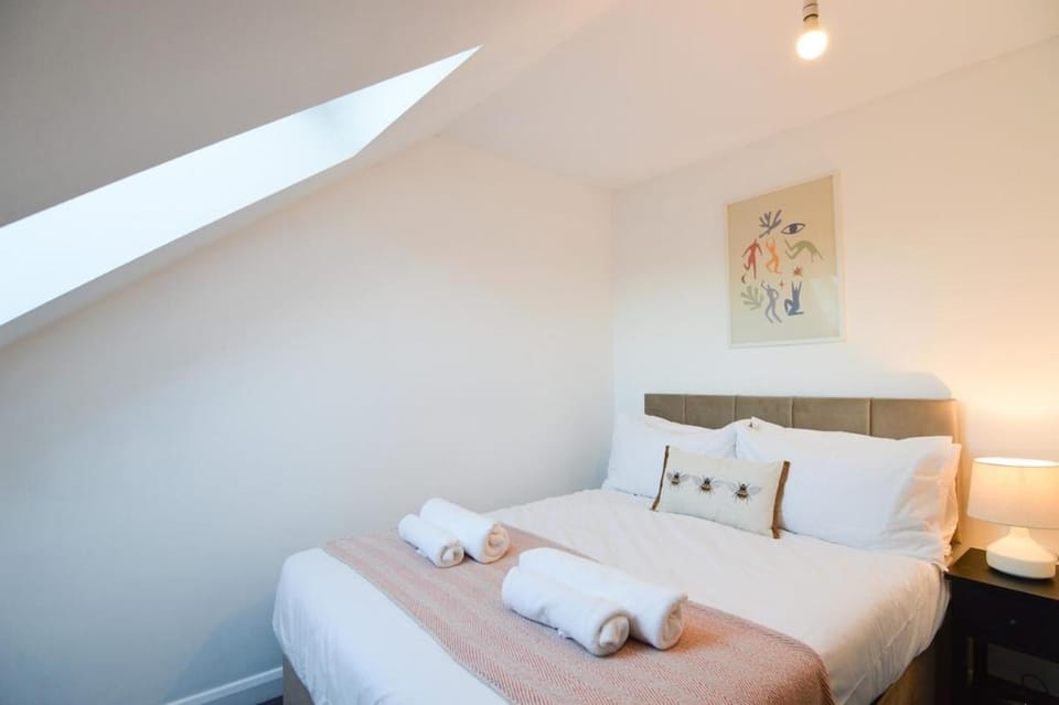 Stylish 1-Bedroom Loft Flat Apartment in Kirkcaldy