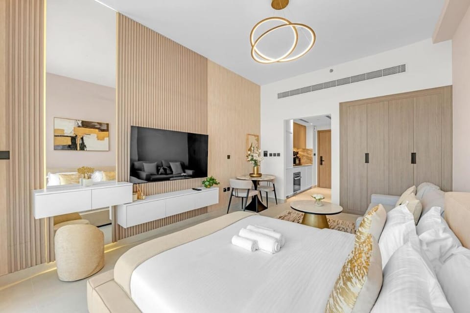 Waves- Elegant and Comfy Studio Escape for 4pax Apartment in Dubai