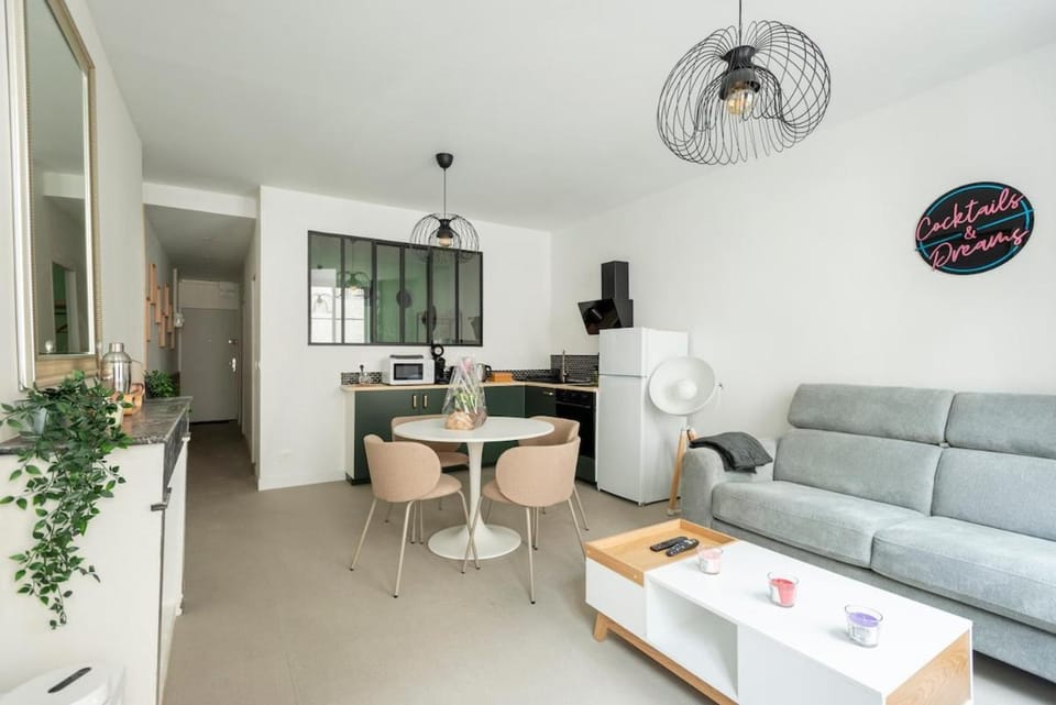 COCKTAIL & DREAM #Hyper Centre# Renové# fully equiped Apartment in Bourgogne-Franche-Comté