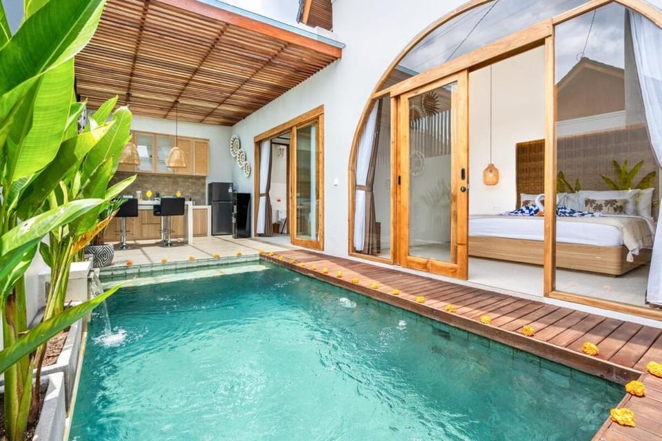 Balcony/Terrace, Swimming pool