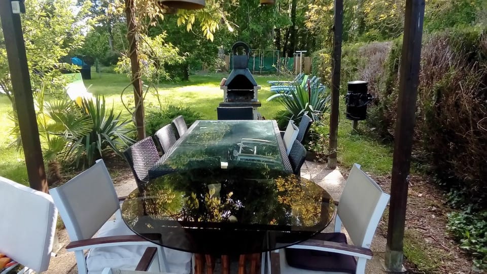BBQ facilities, Garden