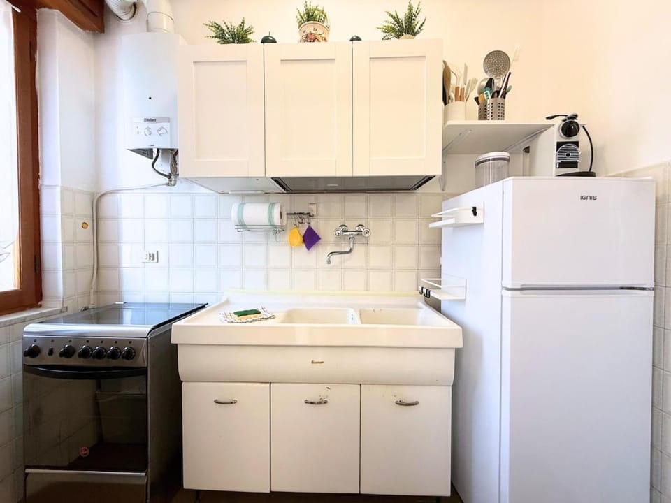 DIMORA Concept - Cozy Corner Loano Apartment in Loano
