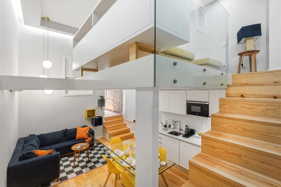 Recanto do Porto with Private Patio and AC Apartment in Porto
