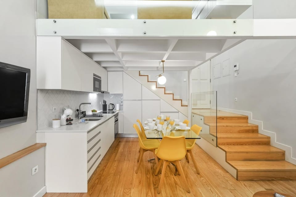 Recanto do Porto with Private Patio and AC Apartment in Porto