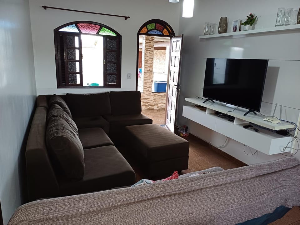 Casa com 2 quartos, piscina, área gourmet e garagem House in Cabo Frio