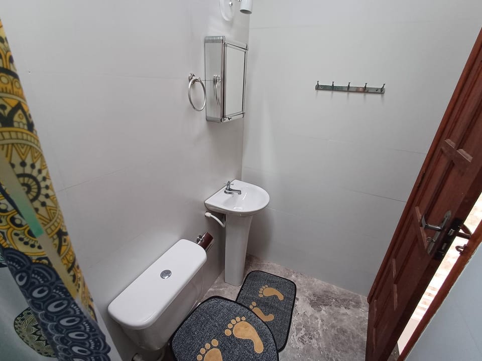 Casa com 2 quartos, piscina, área gourmet e garagem House in Cabo Frio