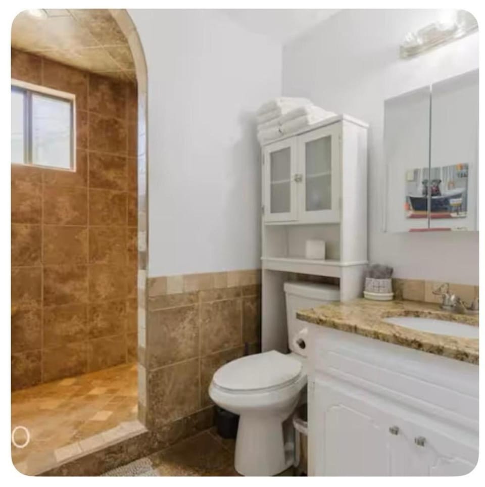 Zion Retreat-Private Pool, Sleeps 14 House in La Verkin