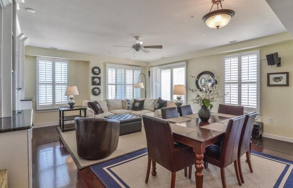 New 4Bd 4Bth Oceanfront Pool Boat 308A House in Sandbridge