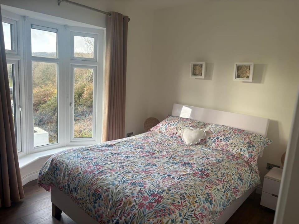 Stylish Holiday Home - Caherdaniel House in County Kerry