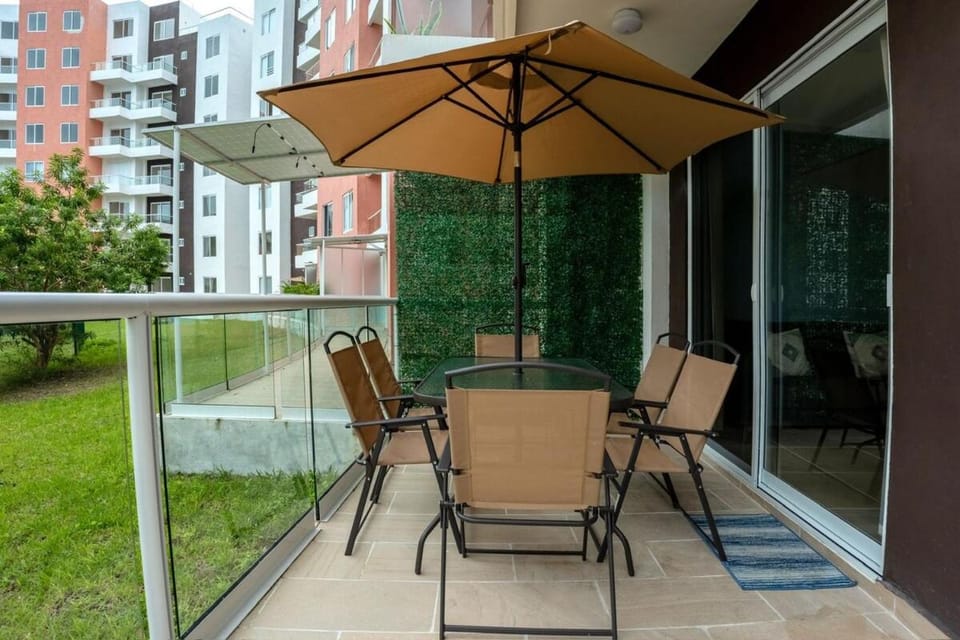 DR03 Modern Apartment with a View of the Lagoon Apartment in Cancun