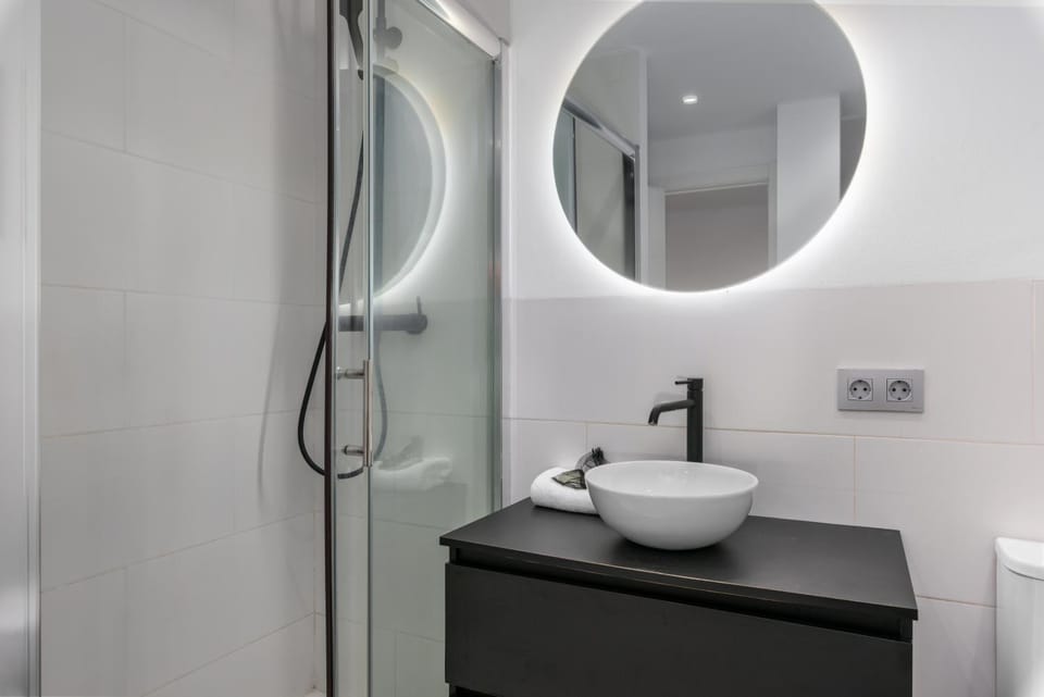 Renovated Studio Marbella Center Beach within walking distance Apartment in Marbella