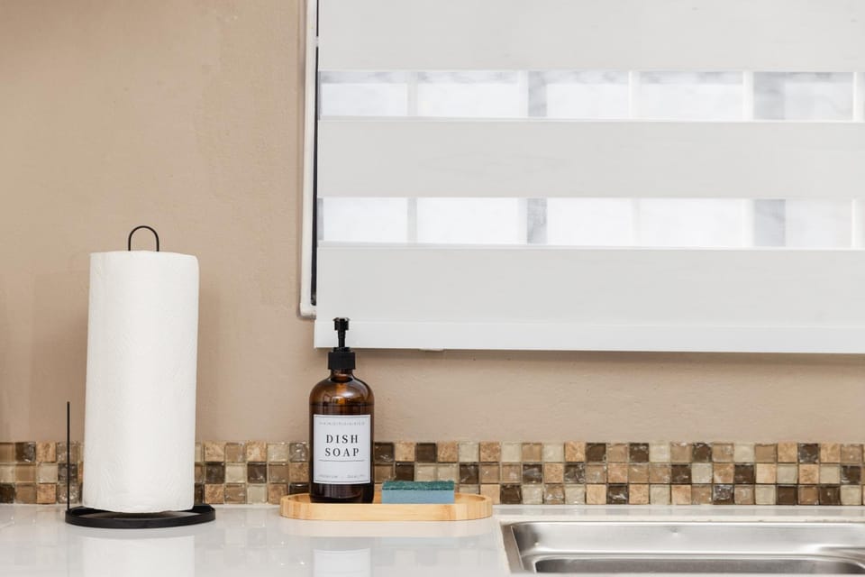Kitchen or kitchenette, kitchen