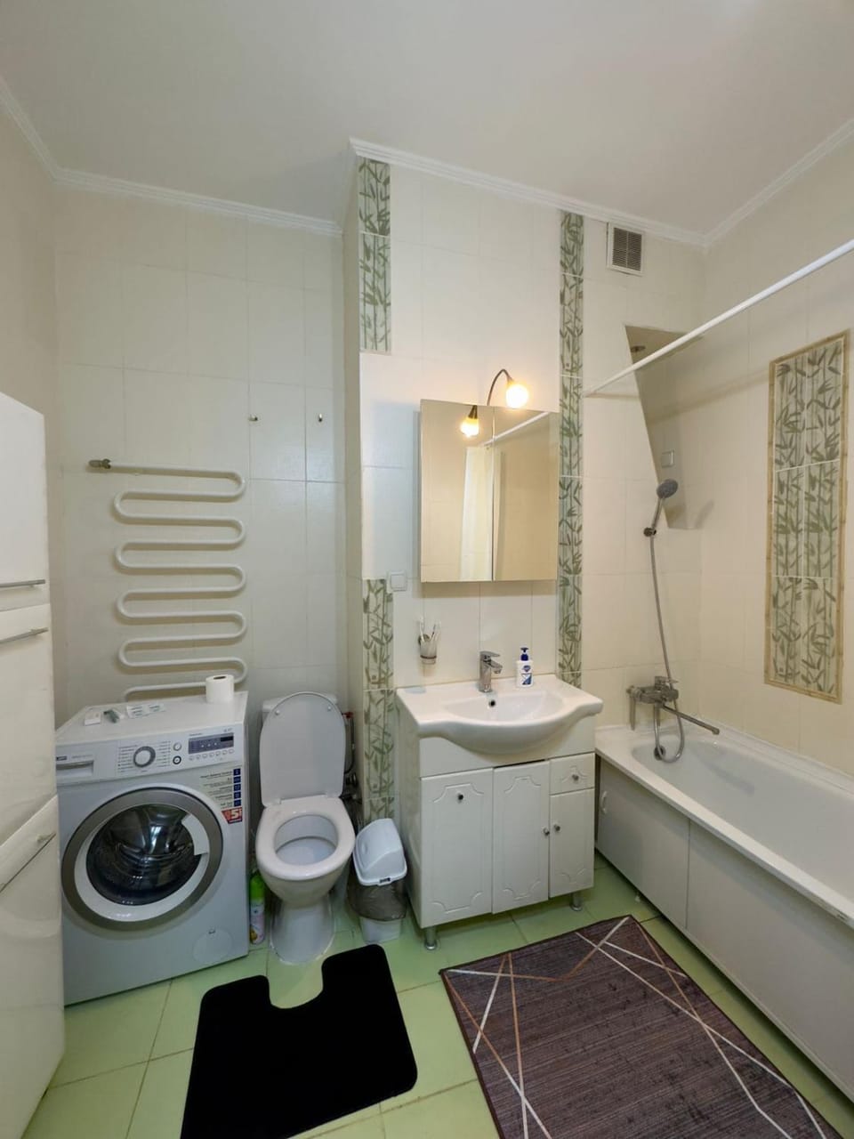 Двухкомнатная квартира в Золотом Квадрате на 15 этаже Apartment in Almaty