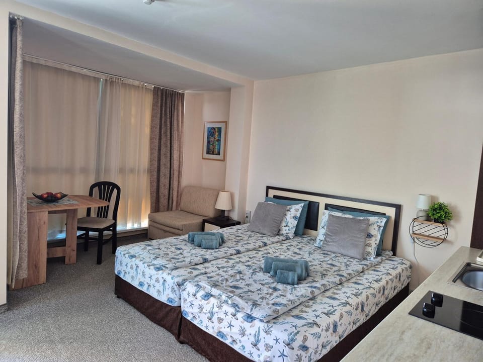 Berlin Golden Beach Studio Apartment hotel in Varna