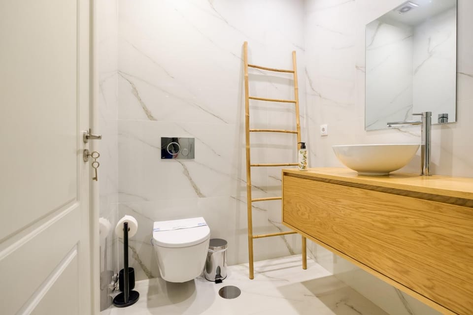 Art Deco 34 Luxury Apartment Downtown Metro AC Apartment in Porto