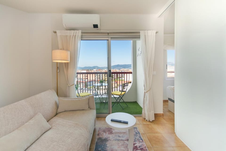 Balcony/Terrace, Living room