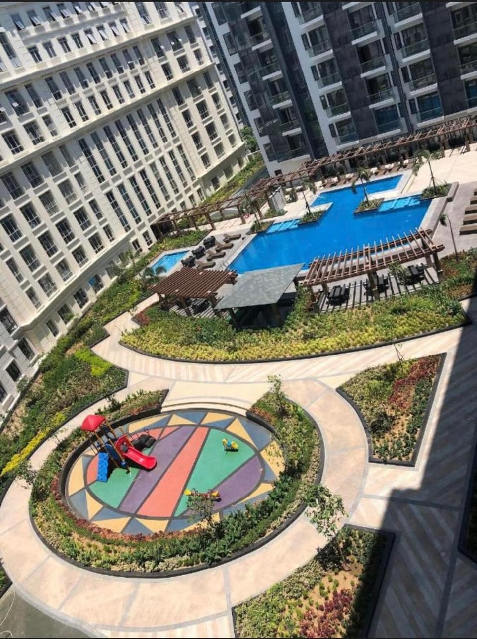 Skyline Suites 81 Newport Condotel NAIA T3 Apartment hotel in Pasay