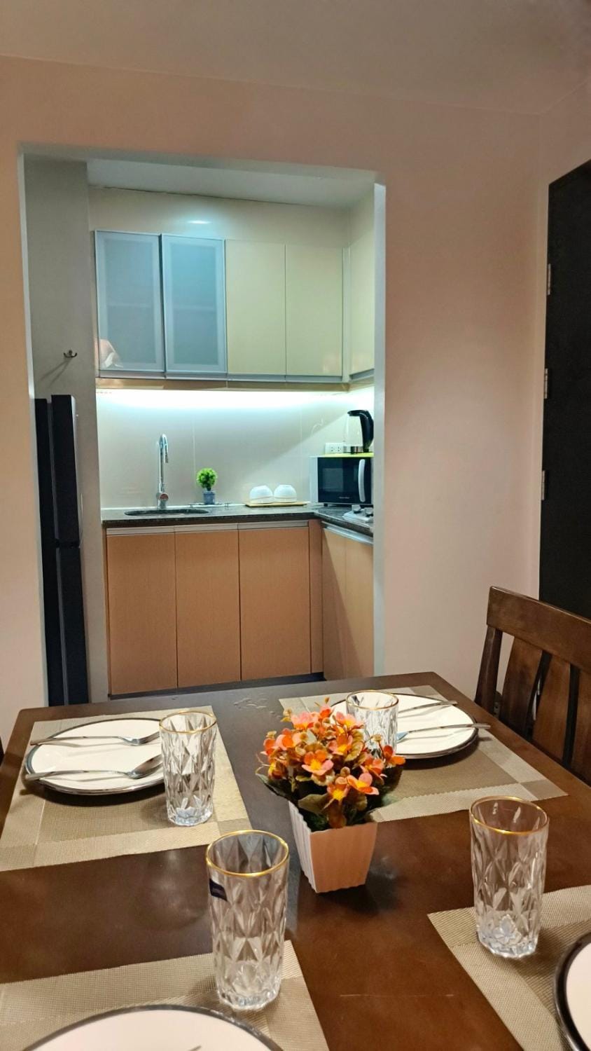Skyline Suites 81 Newport Condotel NAIA T3 Apartment hotel in Pasay