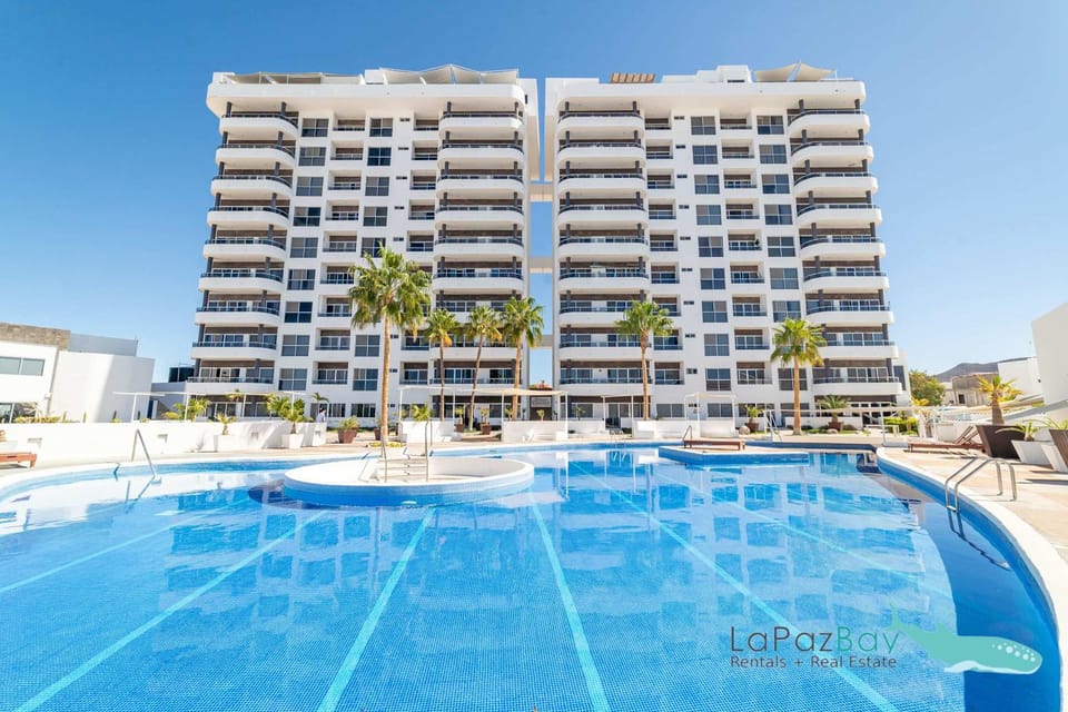 Beautiful apartment ideal for couples beach view Apartment in La Paz