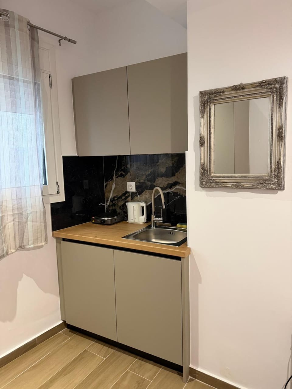 Elia Studio by All Around Apartment in Heraklion