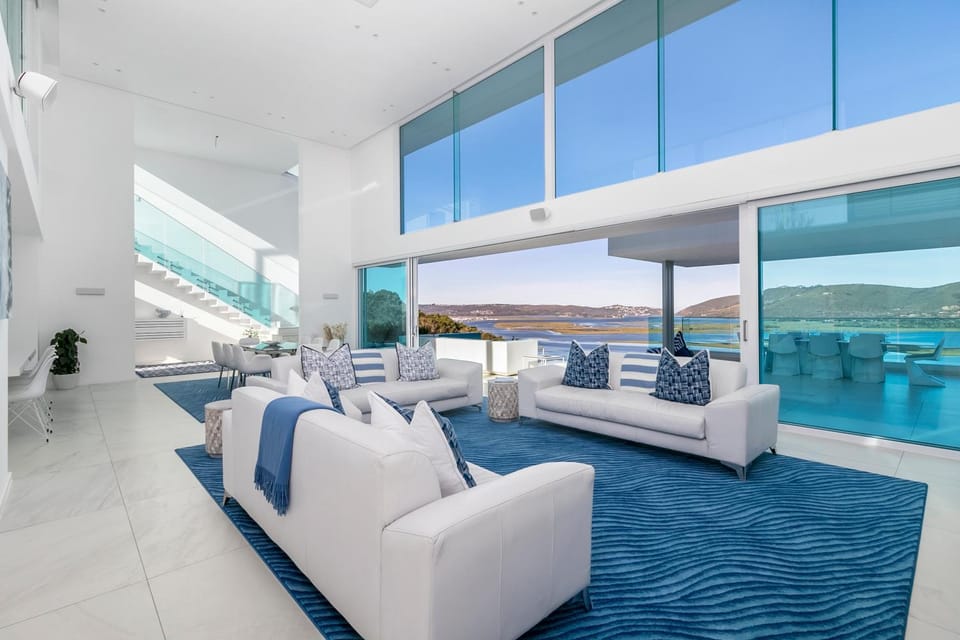 Xanadu Private Villa sleep 10 Unforgettable views of Knysna Lagoon Villa in Knysna