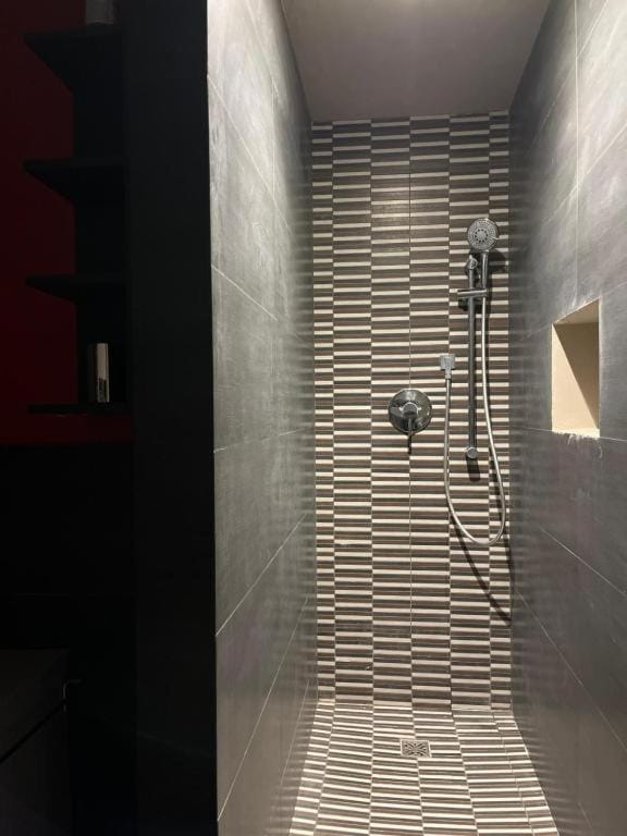 Acquedotti Contemporary Flat Apartment in Rome