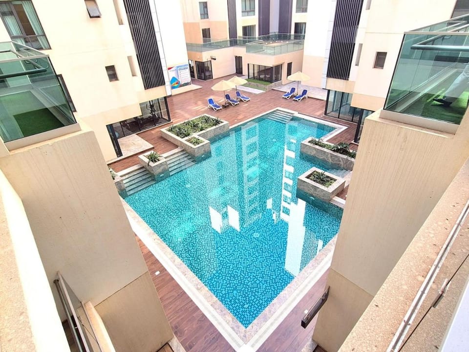 Pool view, Swimming pool