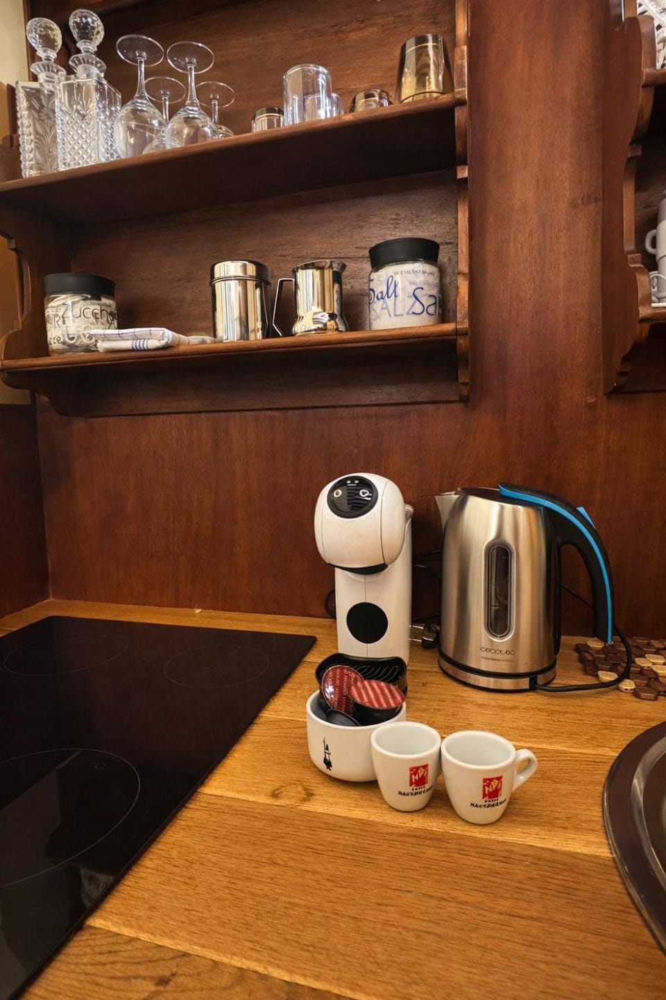 Coffee/tea facilities