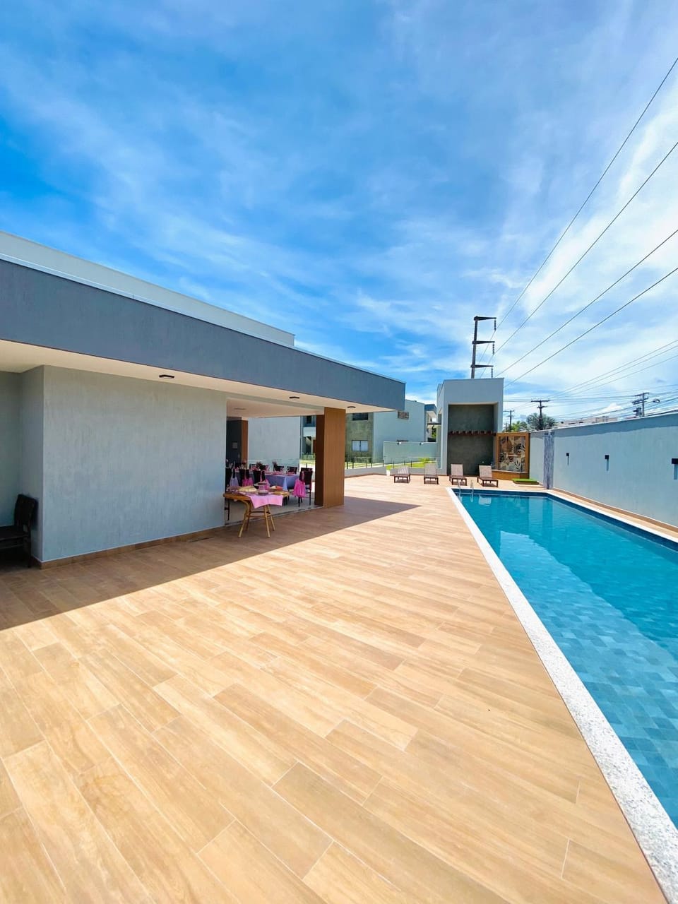 Apartamento a 1 Minuto de Bares e Restaurantes e a 6 Min da Praia de Taperapuã Apartment in State of Bahia