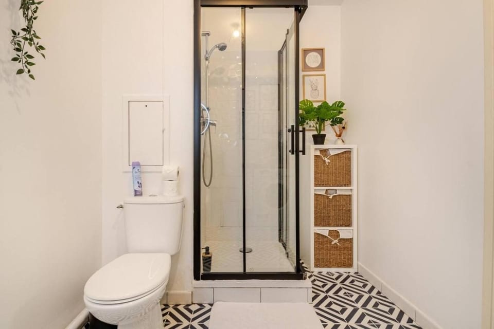 Fresh Apartment near Orly & Free parking Apartment in Île-de-France