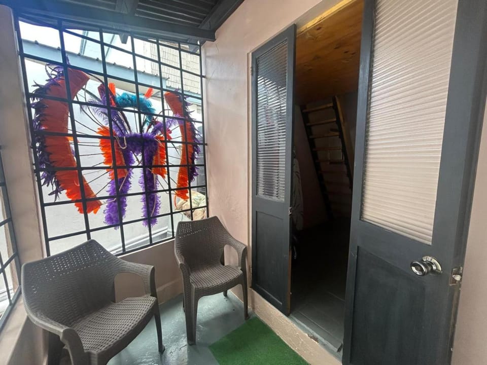 Enchanting and walkable Uptown POS city studio 2 bedrooms Apartment in Port of Spain Corporation
