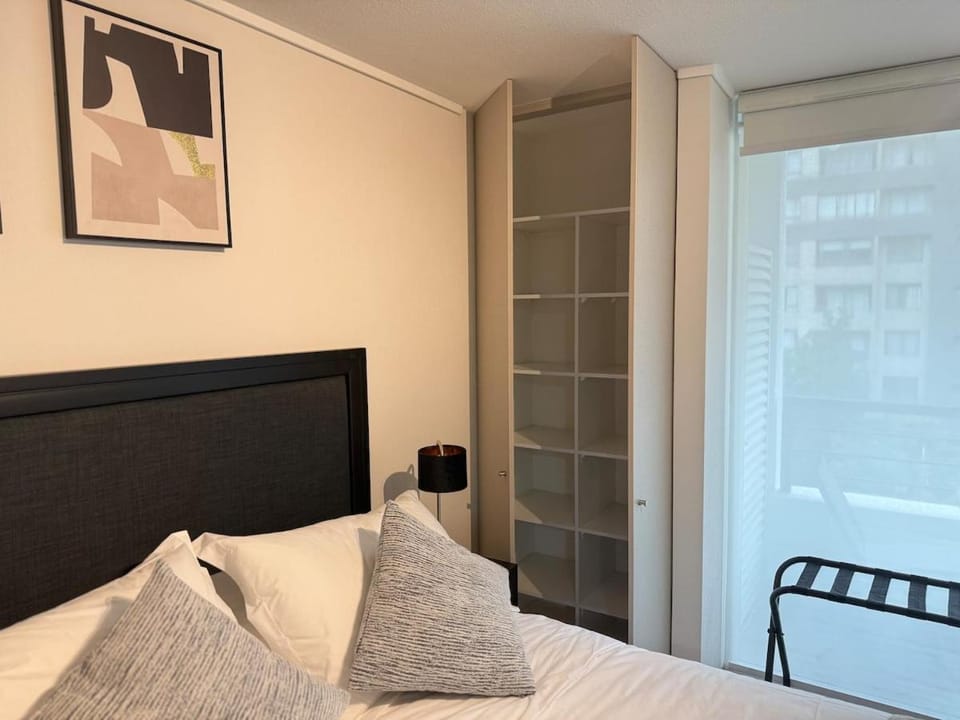 Style & Comfort in Santiago Downtown subway Wifi AC Apartment in Santiago