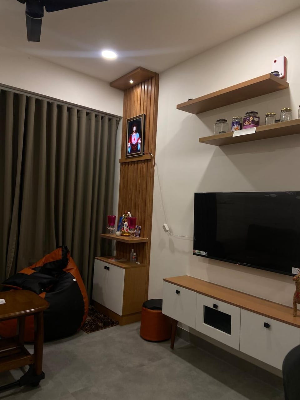 Sea view Cozy 1BHK with GYM Near IT Hub and Beach Apartment in Thiruvananthapuram