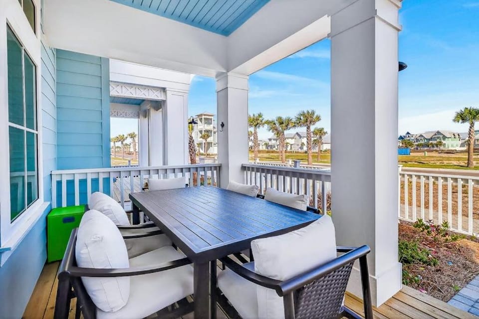 Anne's Paradise Beach Retreat House in Port Aransas