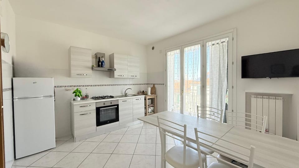 P081 - Porto Recanati, nuovo trilocale con balcone Apartment in Porto Recanati