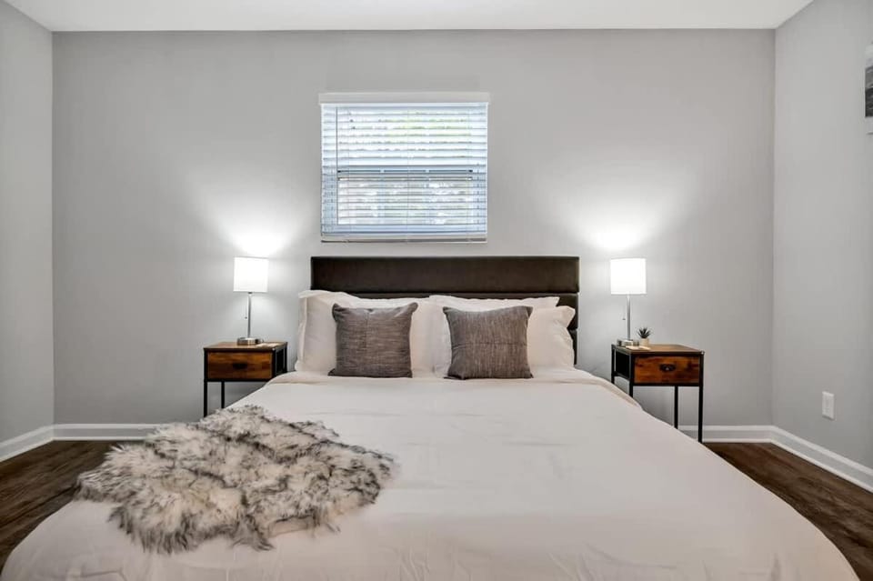 Modern 1 BR close to Downtown & Duke Apartment in Durham