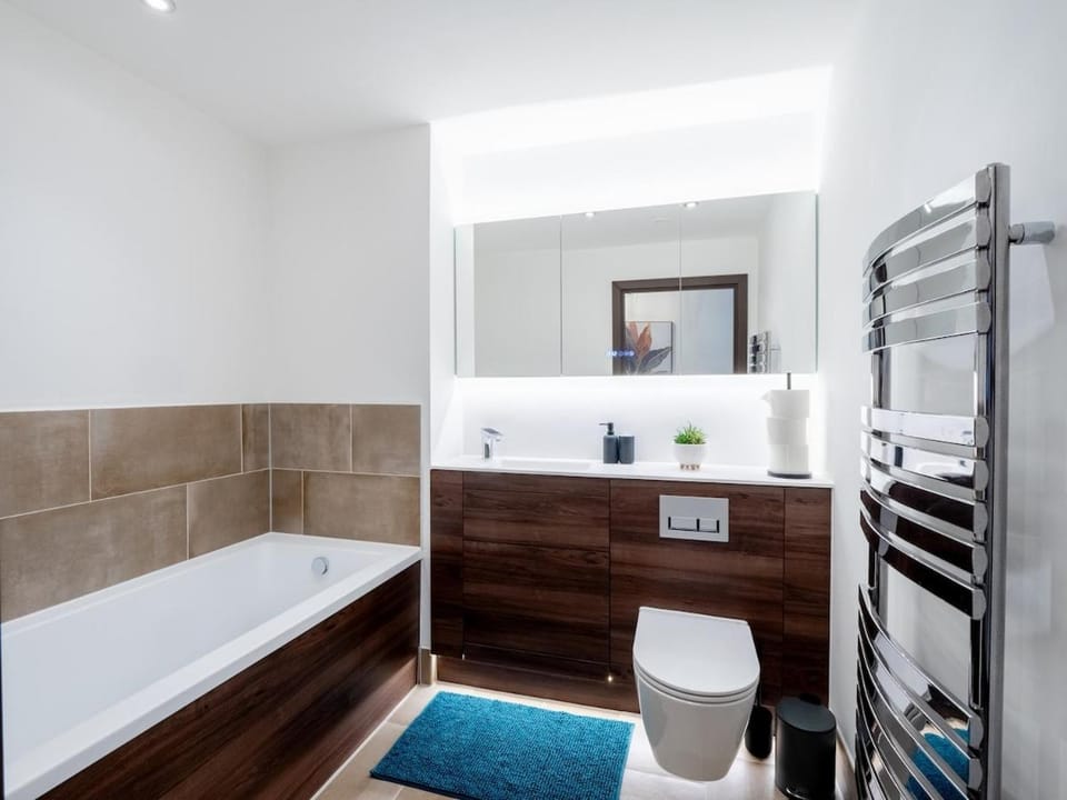Cosy 2-Bed Next to Harlow Town Apartment in Harlow