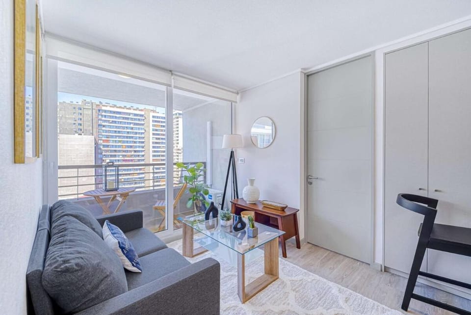 Vista Capital 2D 2B with Wifi and AC Apartment in Santiago
