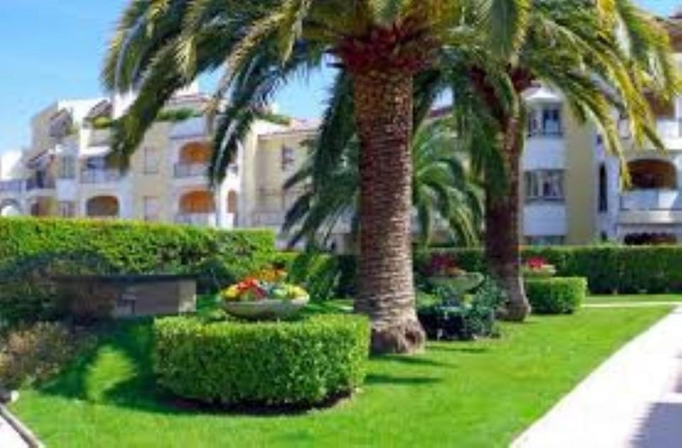 3 pièces Ile de Cannes Marina Bat F Apartment in Mandelieu-La Napoule