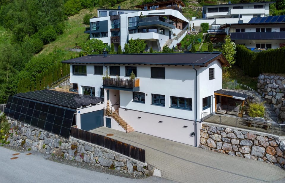 Property building, Bird's eye view