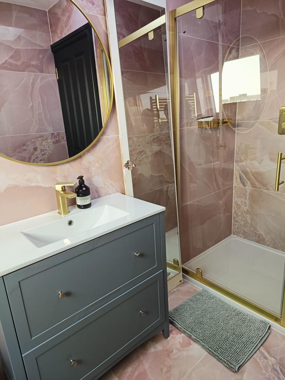 Room FULHAM TF2 Vacation rental in London